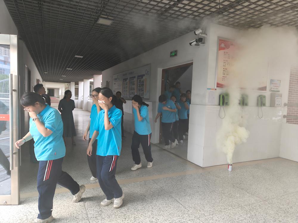 9ed210e6a43440c3b75e693af6145d23.jpg 9ed210e6a43440c3b75e693af6145d23.jpg